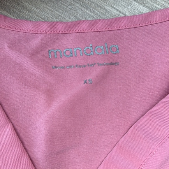 Used peony mandala scrub set - Picture 2 of 3